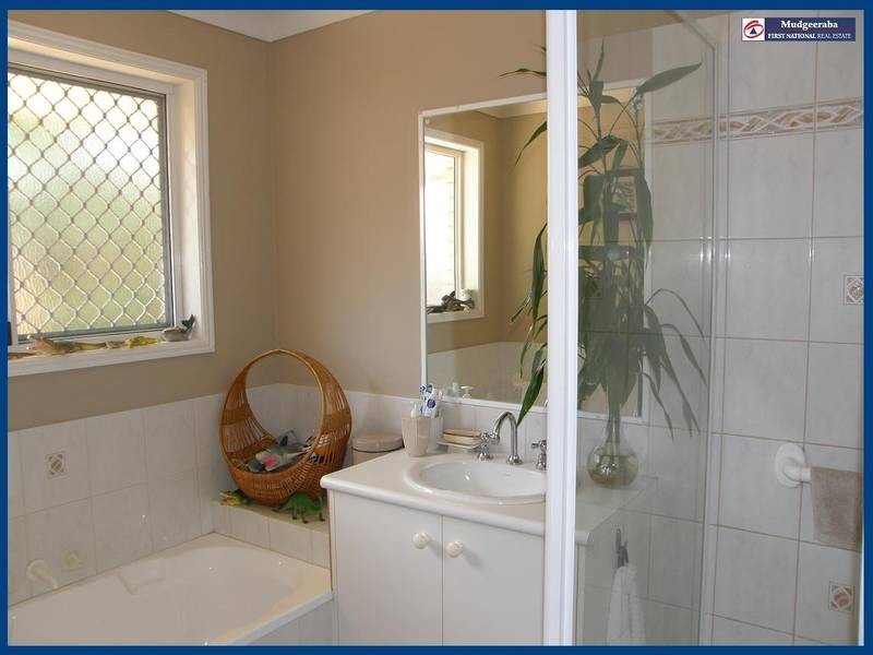 2/12 Navars Street, Reedy Creek QLD 4227