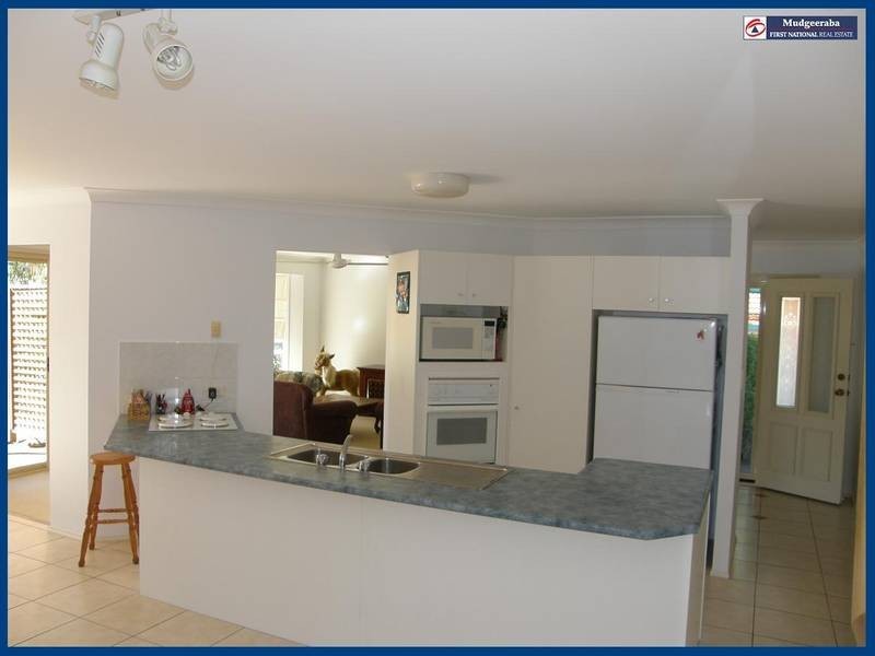 59 Saunders Road, Bonogin QLD 4213