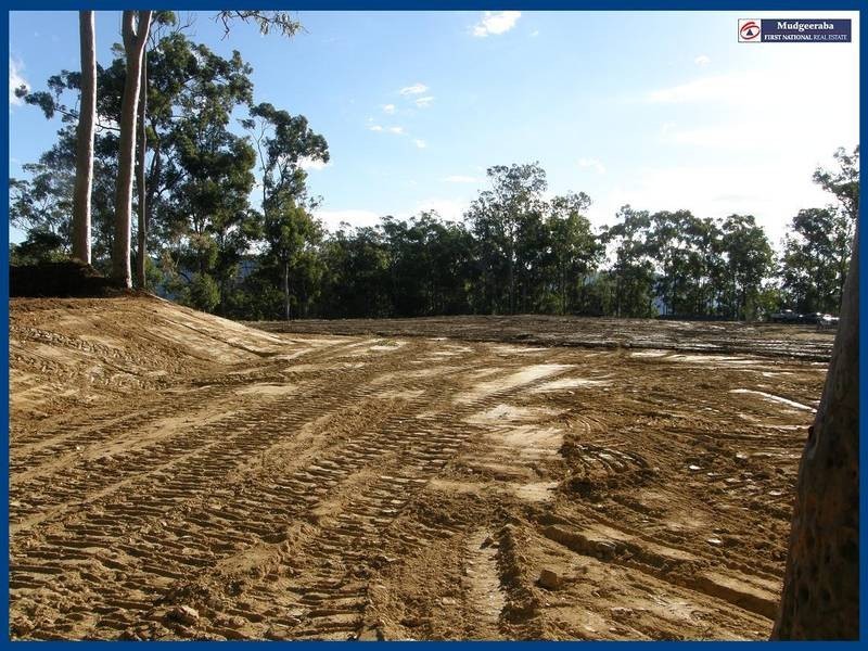 13 Riberry Crt, Bonogin QLD 4213