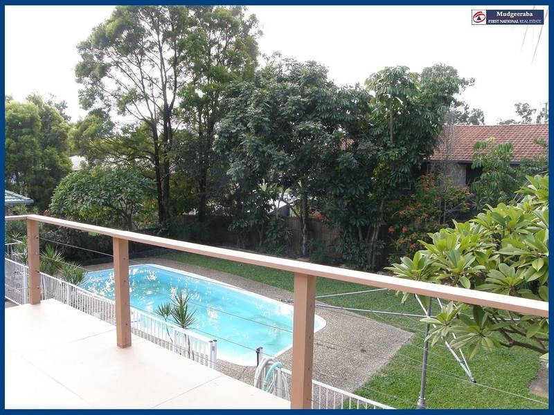 6 Regency Place, Mudgeeraba QLD 4213