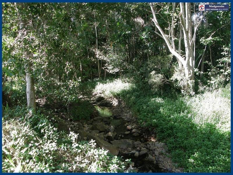 15 Baron Court, Tallai QLD 4213