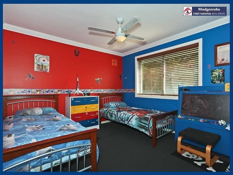 11 Fiddlewood Place, Reedy Creek QLD 4227