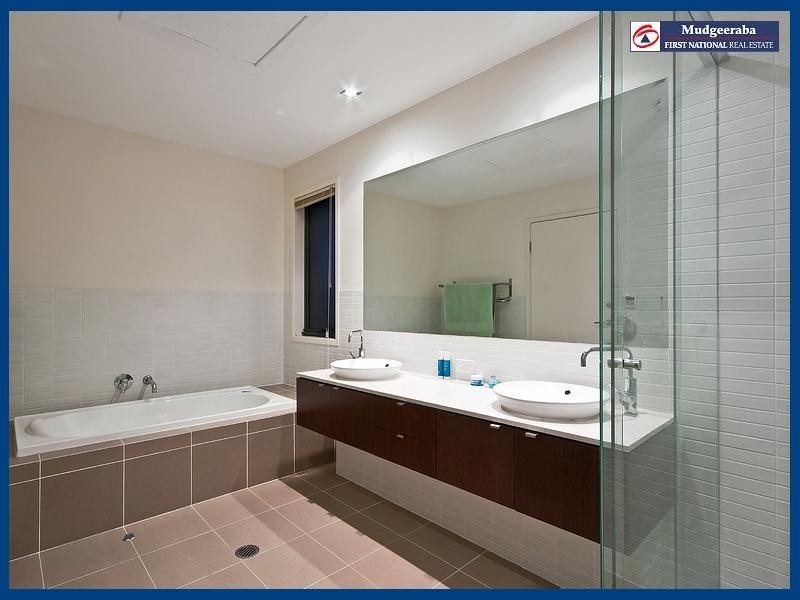 2 Healy Court, Mudgeeraba QLD 4213