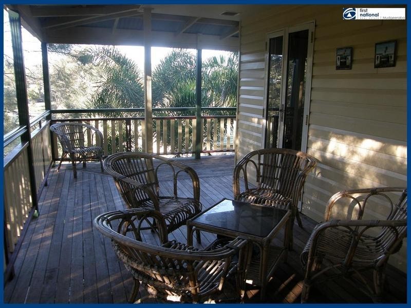 6 Sefton Place, Robina QLD 4226
