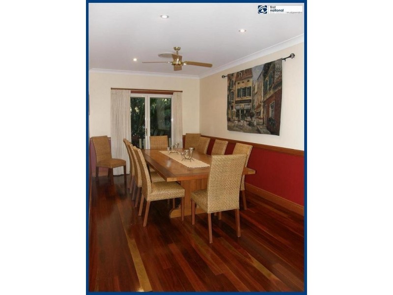 6 Sefton Place, Robina QLD 4226