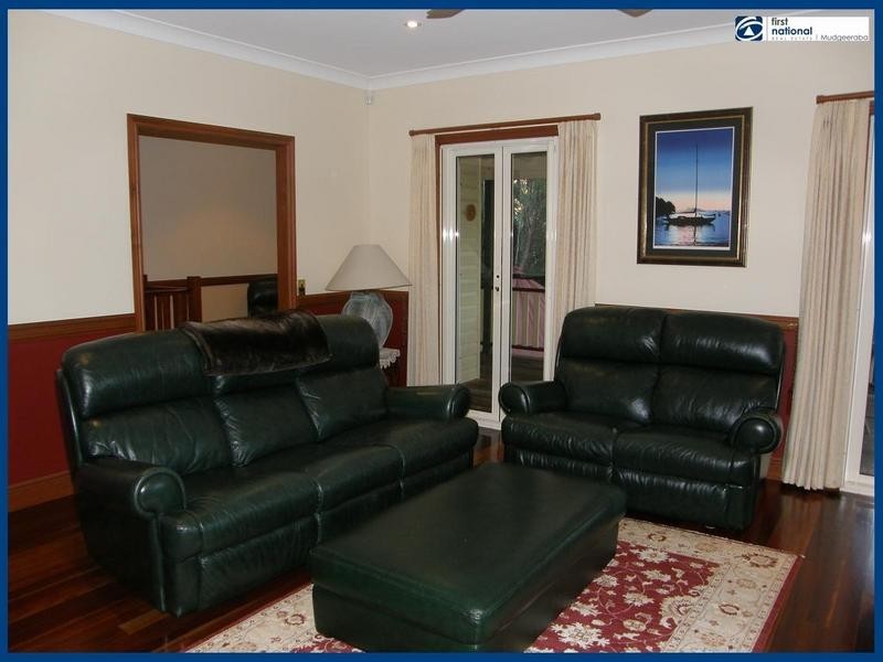6 Sefton Place, Robina QLD 4226