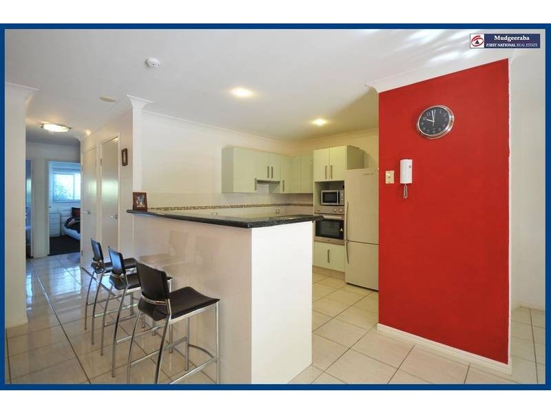 B4/1 Great Hall Drive, Miami QLD 4220
