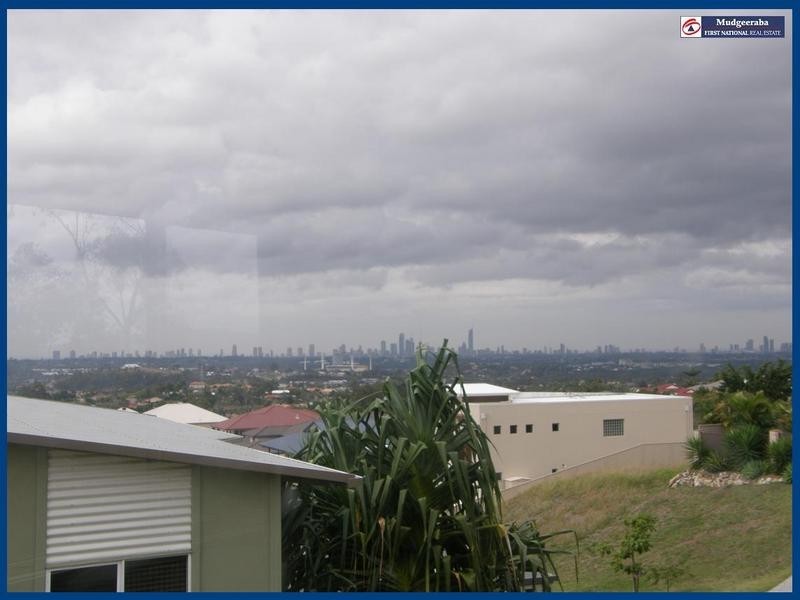 Highland Park QLD 4211