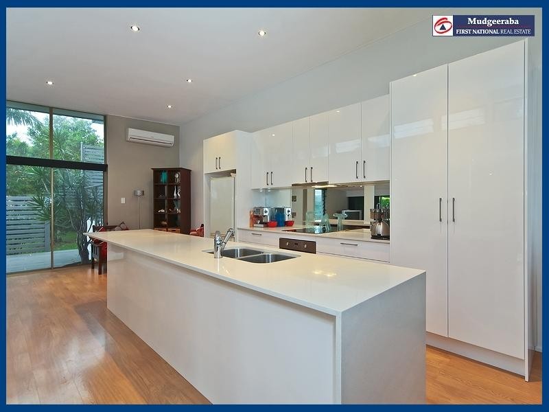 18 Bernborough Place, Mudgeeraba QLD 4213