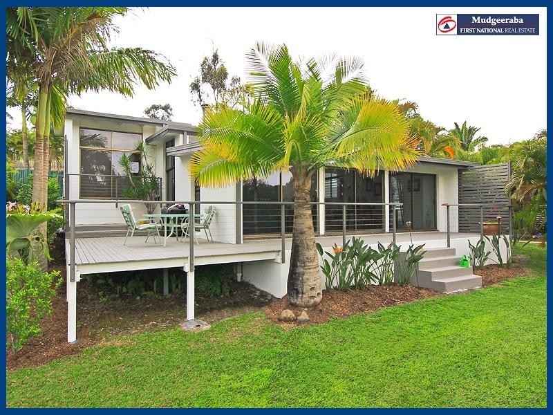 18 Bernborough Place, Mudgeeraba QLD 4213