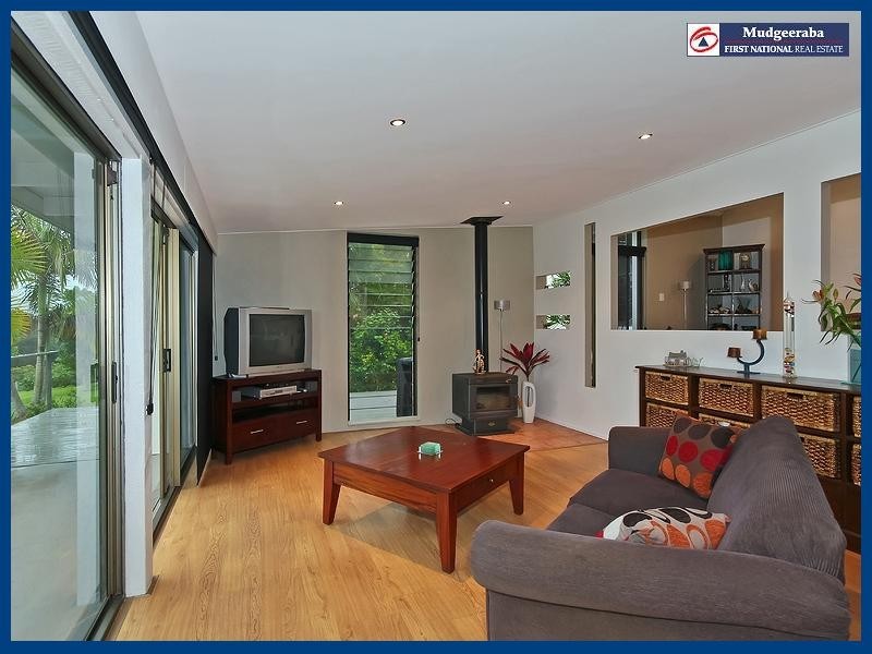 18 Bernborough Place, Mudgeeraba QLD 4213