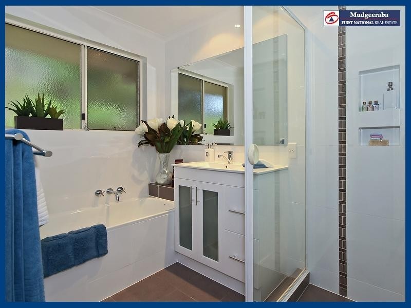 97 Waters Road, Bonogin QLD 4213