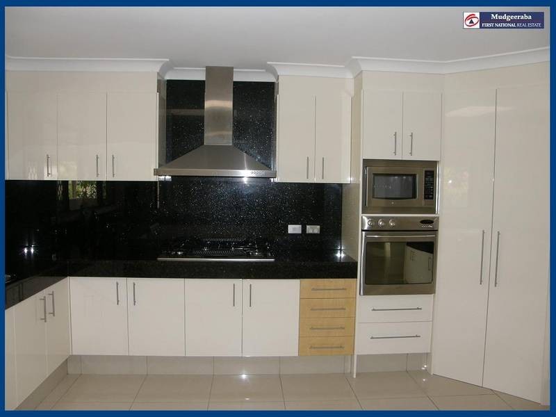 9 Amulla Court, Mudgeeraba QLD 4213