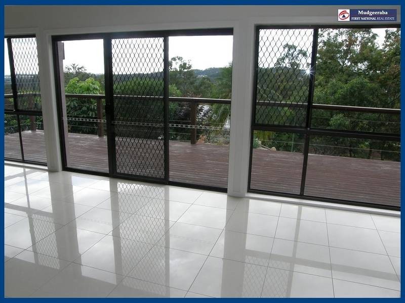 9 Amulla Court, Mudgeeraba QLD 4213