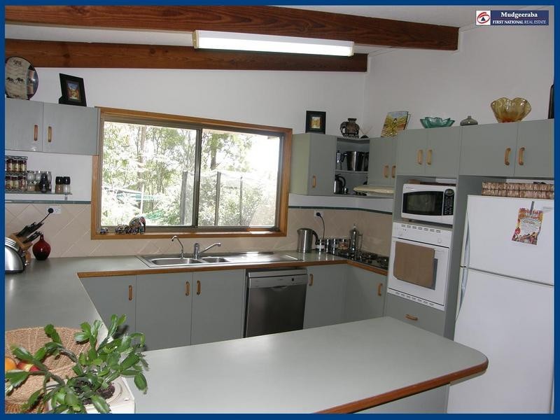 28 Summerhill Court, Mudgeeraba QLD 4213