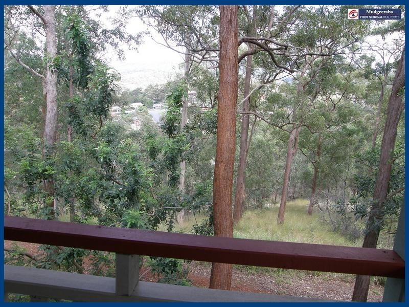 28 Summerhill Court, Mudgeeraba QLD 4213