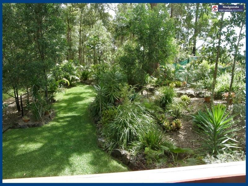 28 Summerhill Court, Mudgeeraba QLD 4213