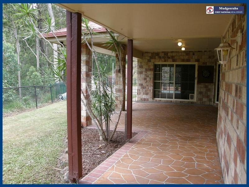 26 Lomatia Court, Bonogin QLD 4213