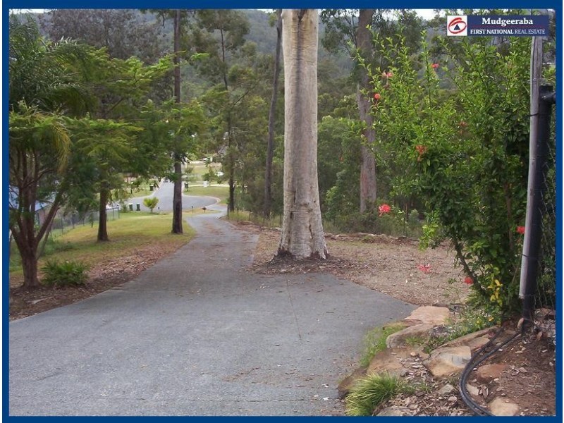 26 Lomatia Court, Bonogin QLD 4213