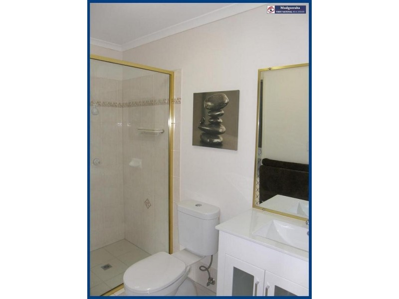 6 Fiddlewood Place, Reedy Creek QLD 4227