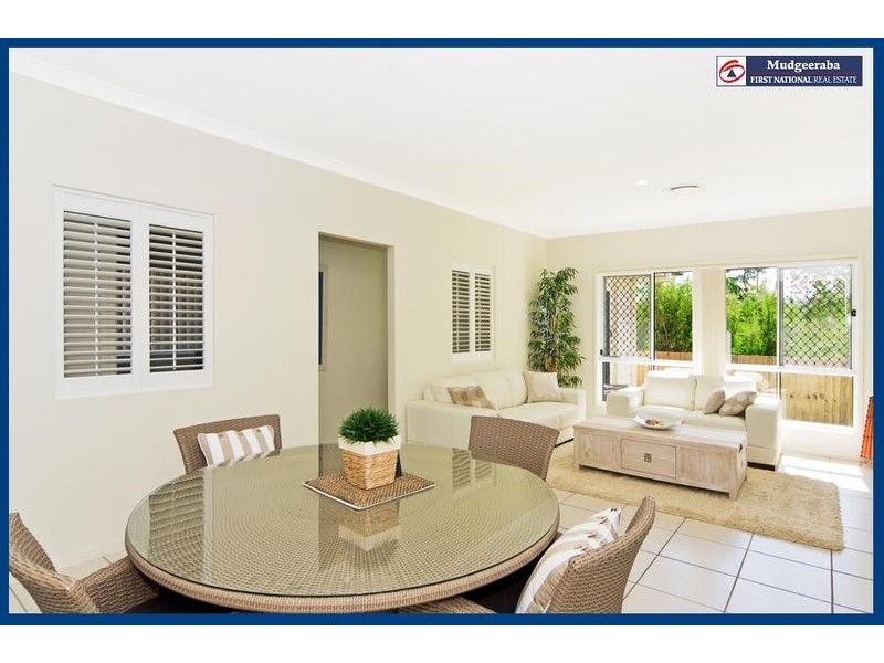 25 Antonson Crescent, Mudgeeraba QLD 4213