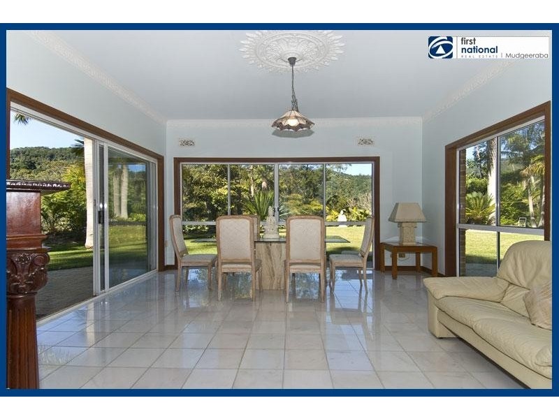 1542 Currumbin Creek Road, Currumbin QLD 4223