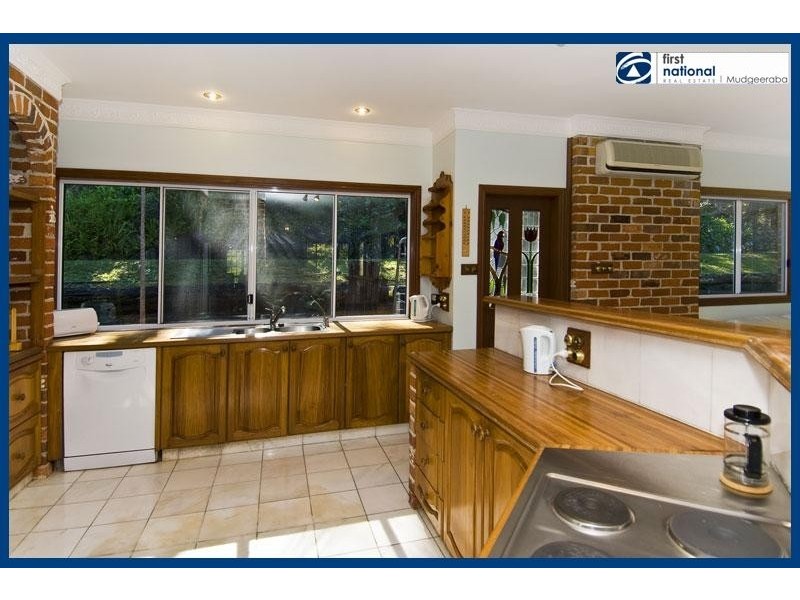 1542 Currumbin Creek Road, Currumbin QLD 4223