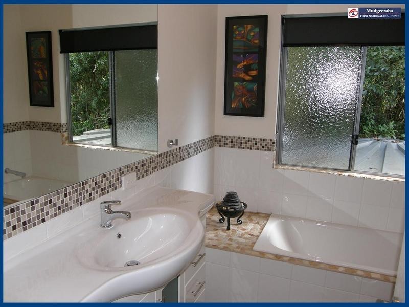 40 Ee-Jung Road, Springbrook QLD 4213