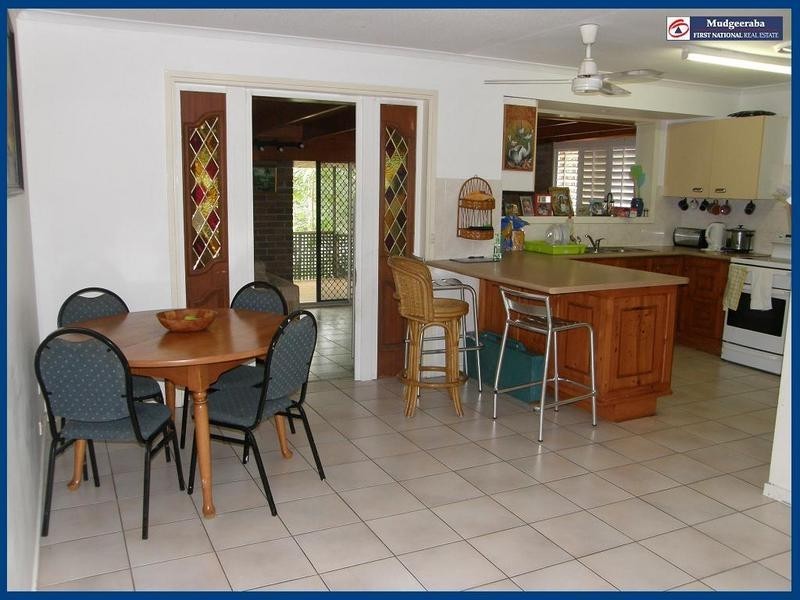 12 Rainbow Drive, Mudgeeraba QLD 4213