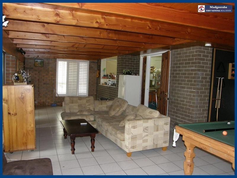 12 Rainbow Drive, Mudgeeraba QLD 4213