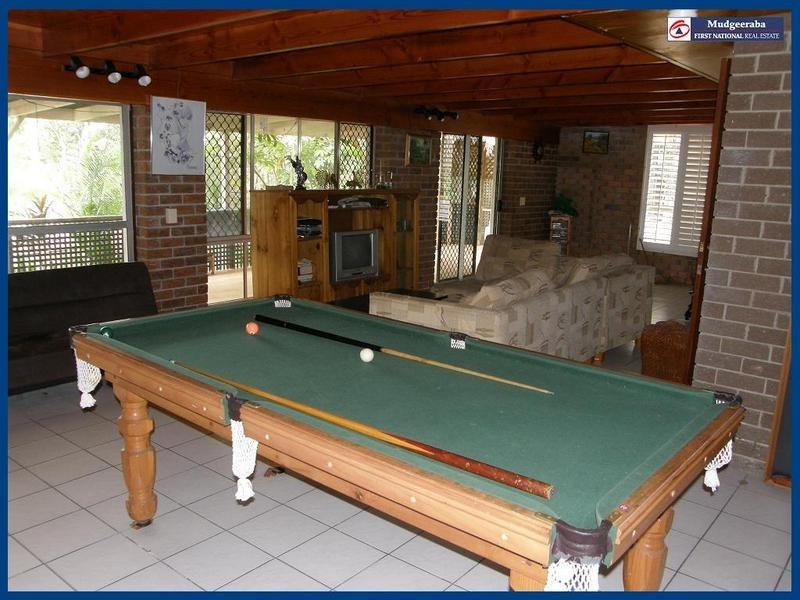 12 Rainbow Drive, Mudgeeraba QLD 4213