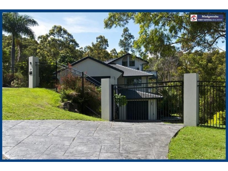 9a Duke Crt, Tallai QLD 4213