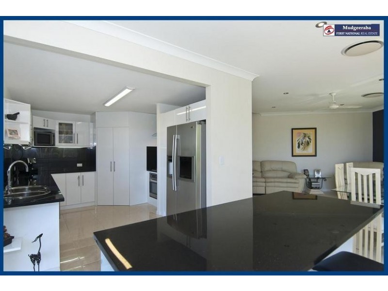 9a Duke Crt, Tallai QLD 4213