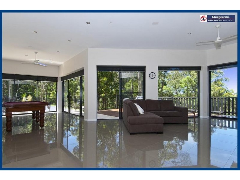 9a Duke Crt, Tallai QLD 4213