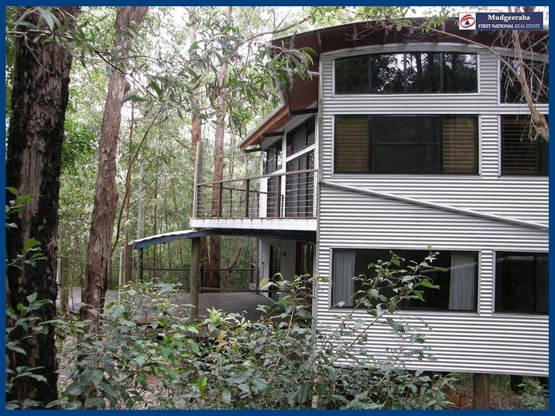 114 Waters Road, Bonogin QLD 4213