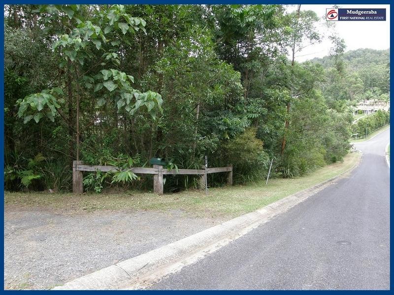114 Waters Road, Bonogin QLD 4213