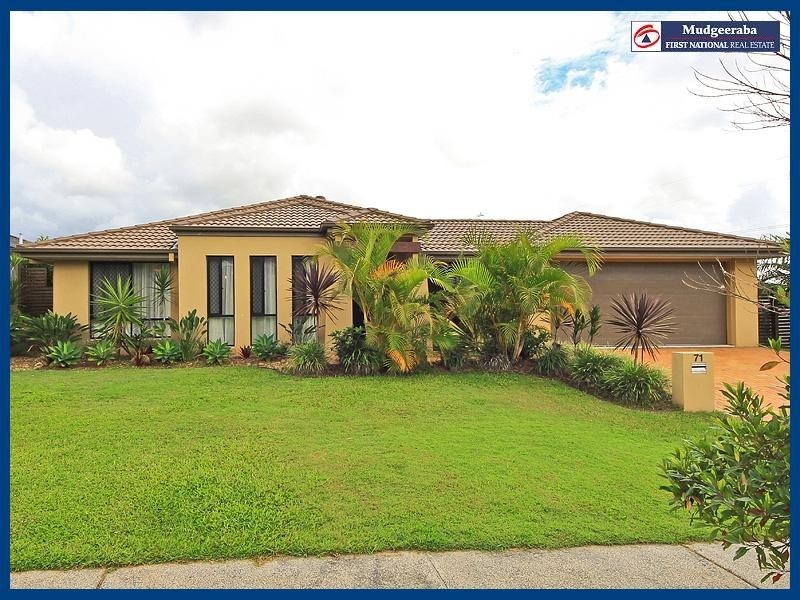 71 Clover Hill Drive, Mudgeeraba QLD 4213
