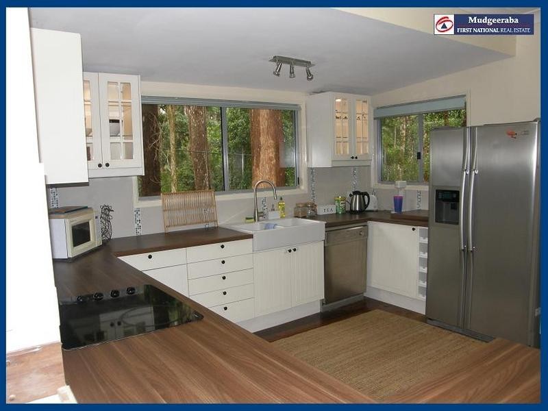 5 Wattle Grove, Springbrook QLD 4213
