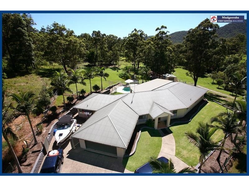 13 Hidden Valley Road, Bonogin QLD 4213