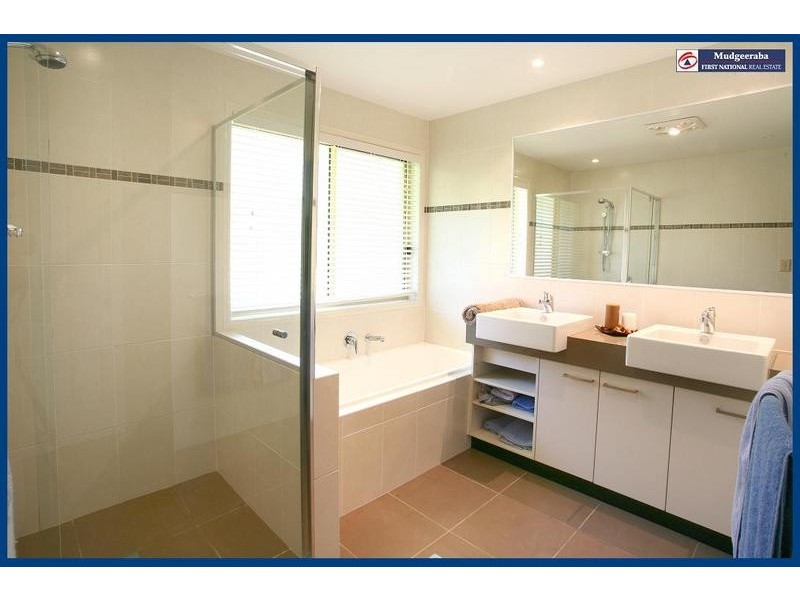 13 Hidden Valley Road, Bonogin QLD 4213