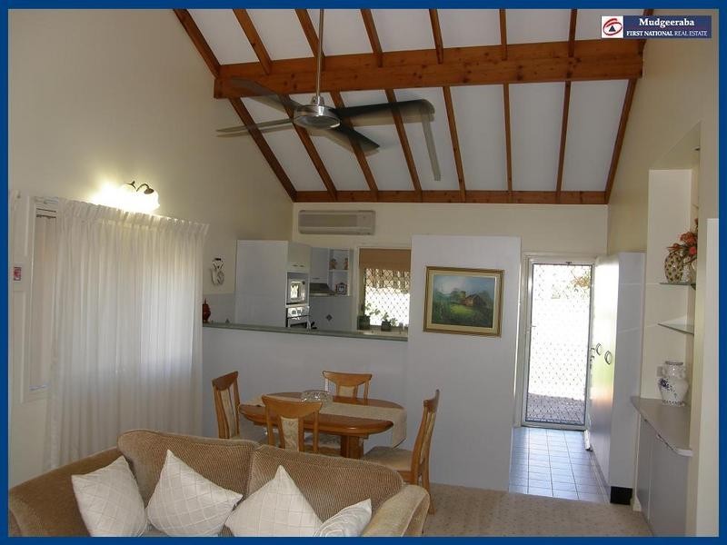 1/37 Old Coach Road, Tallai QLD 4213