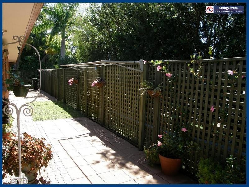 1/37 Old Coach Road, Tallai QLD 4213