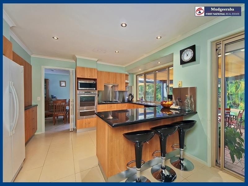 5 Underhill Place, Tallai QLD 4213