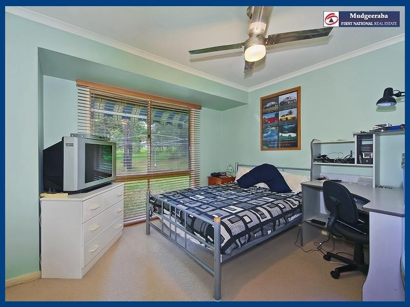 5 Underhill Place, Tallai QLD 4213