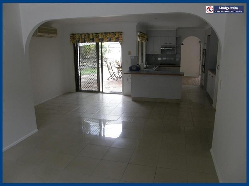 26 Tallai Road, Tallai QLD 4213