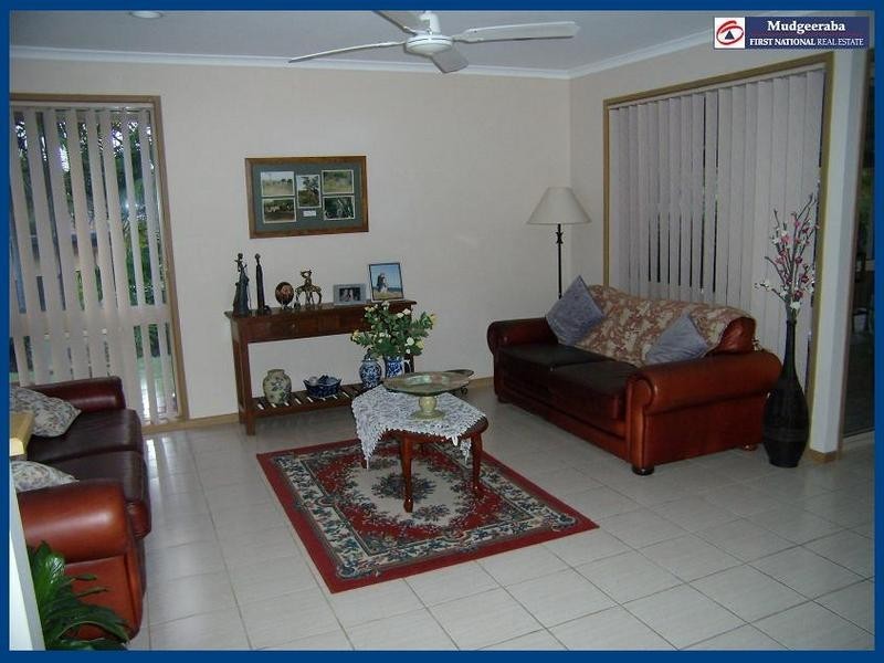 6 Huntingdale Cres, Robina QLD 4226