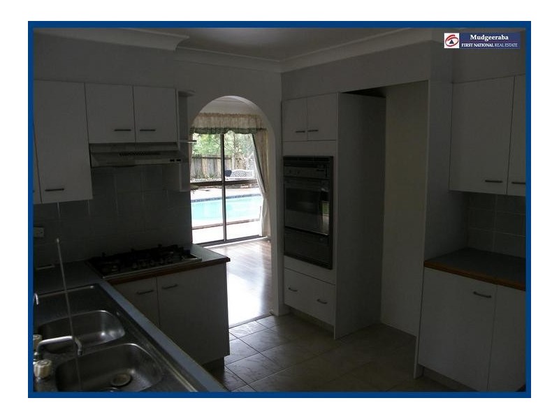 26 Tallai Road, Tallai QLD 4213