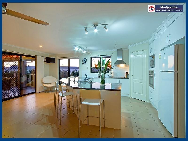 19 Hewson Court, Mudgeeraba QLD 4213