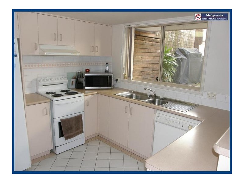 3/12 Sarath Street, Mudgeeraba QLD 4213