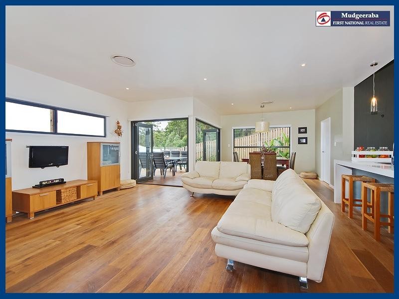 1 Camarillo Circuit, Reedy Creek QLD 4227